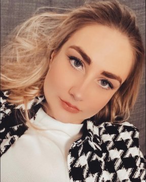 Succhi0na543 da Roma,Italia